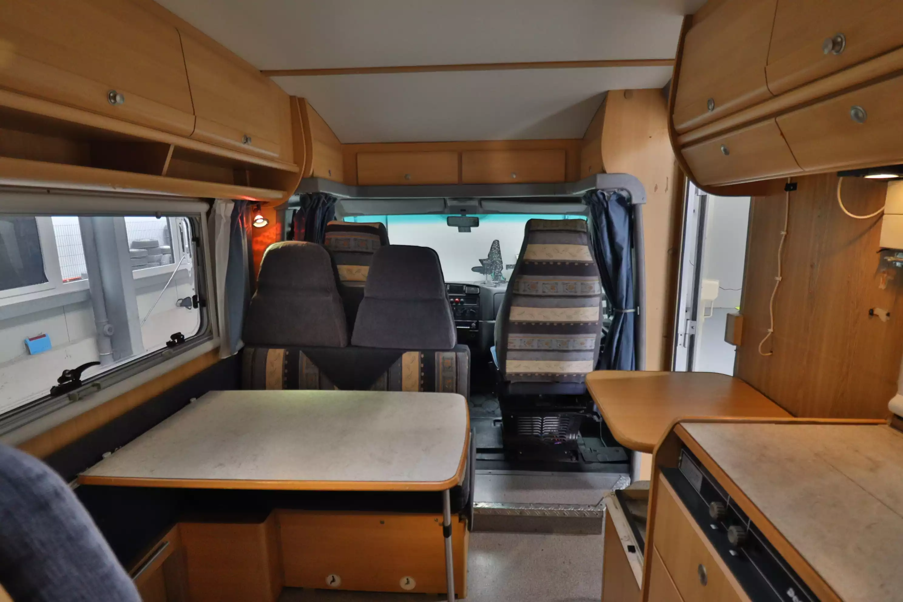 DETHLEFFS BUS 1 